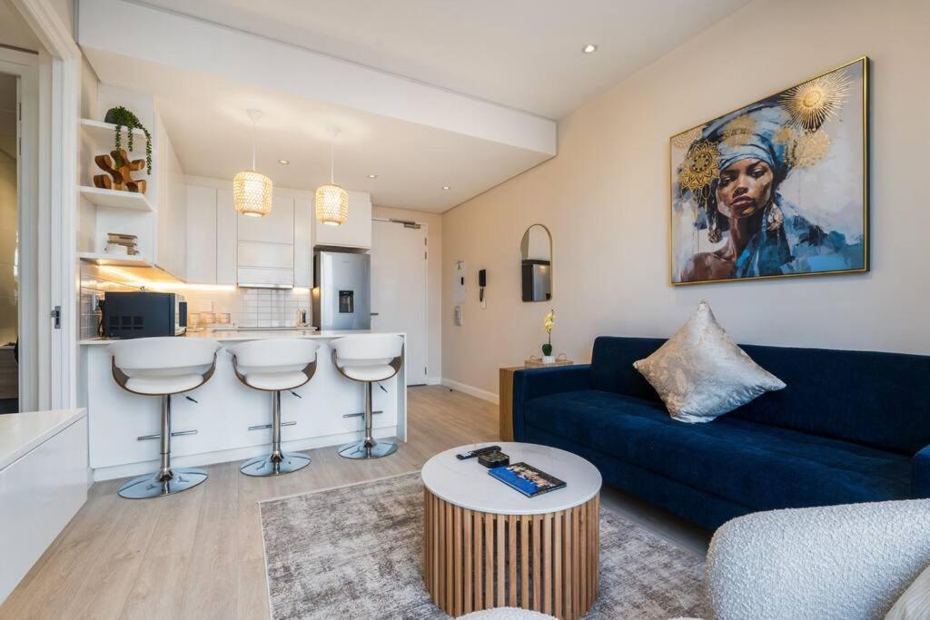 Luxury Getaway At 32 Napier Apartment