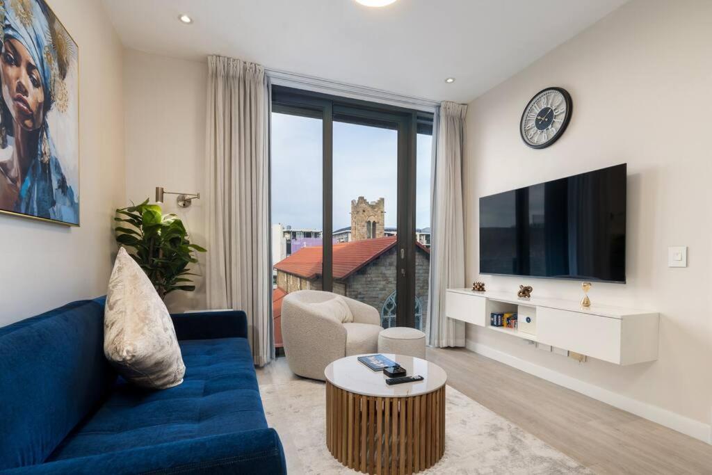 Luxury Getaway At 32 Napier * Cape Town
